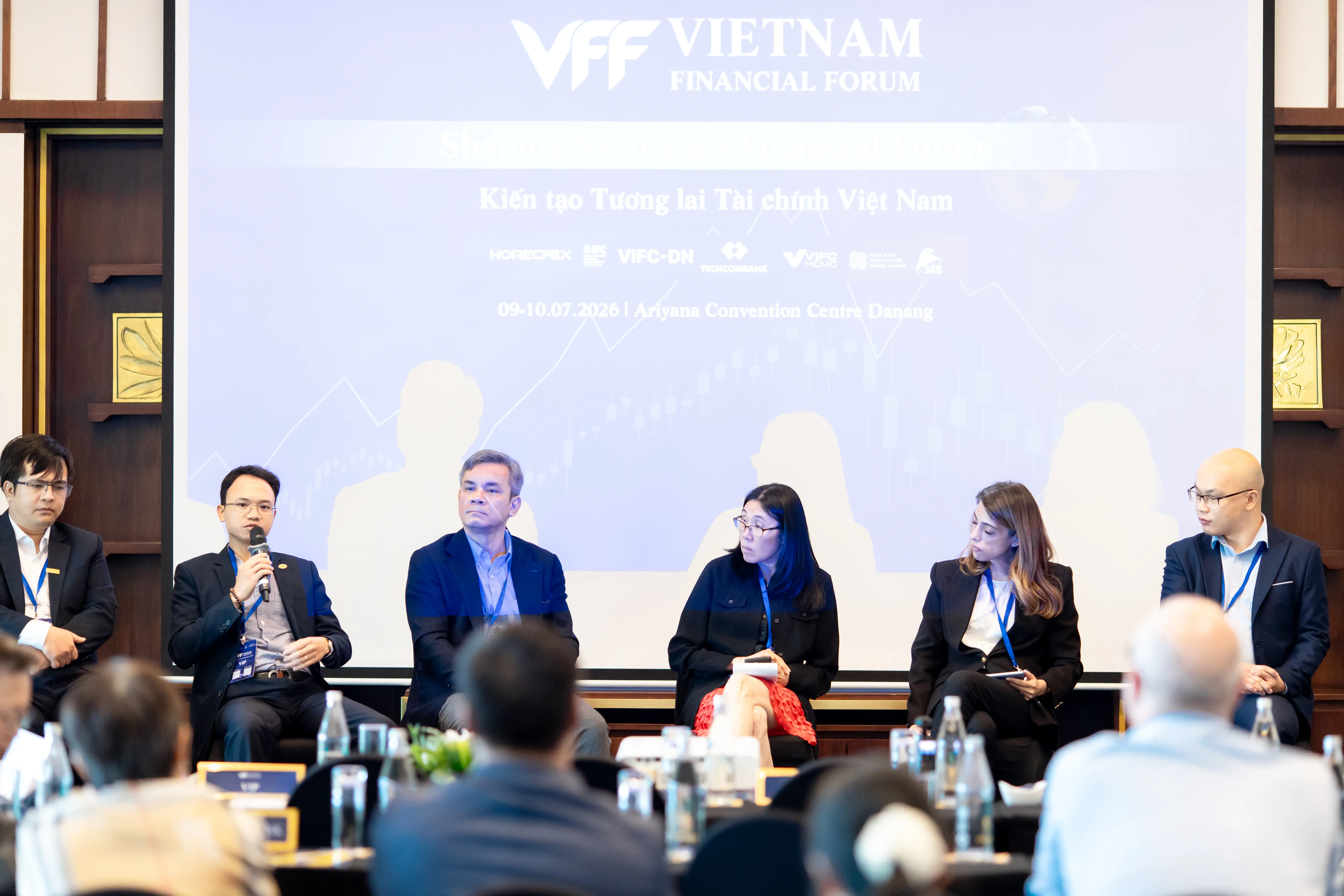 Vinacontrol cùng các diễn giả trao đổi tại VFF 2026